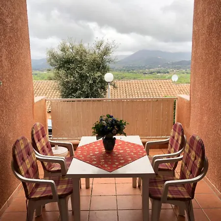 Mit Blick Auf Holiday home Grimaud